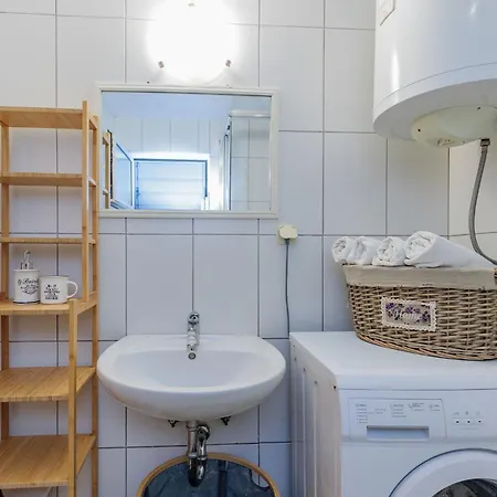 Traditionelles Steinhaus Am In By Interhome Preko