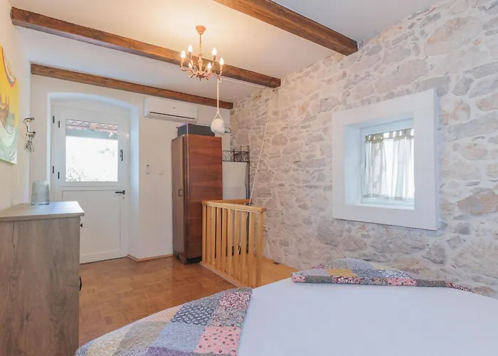 Traditionelles Steinhaus Am In By Interhome