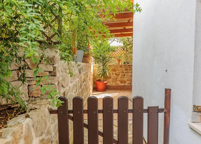 Traditionelles Steinhaus Am In By Interhome *